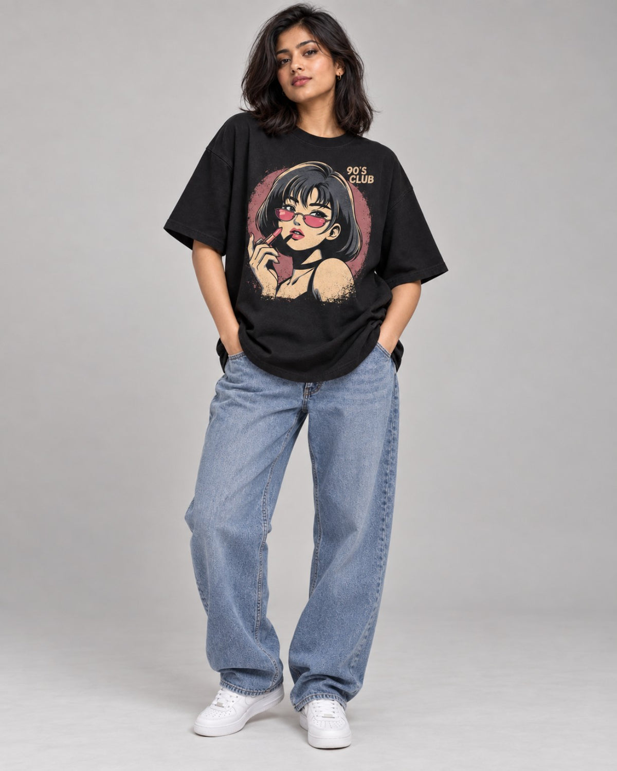 90s Club women oversized black T-shirt full front