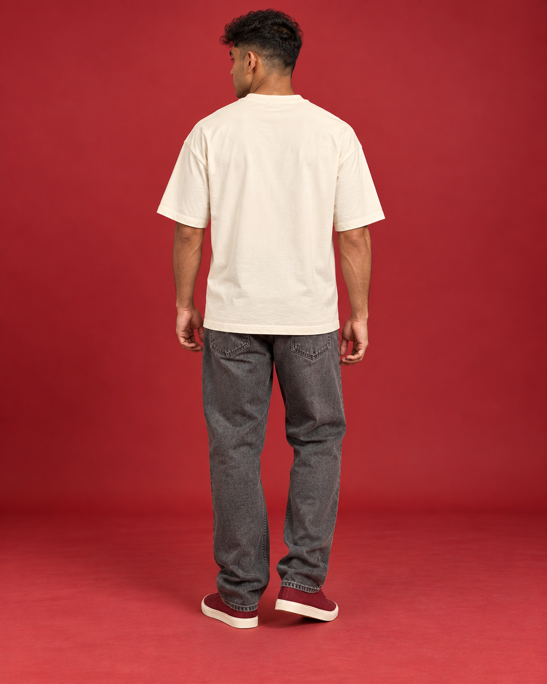 APNI CHAAL off-white tee plain back