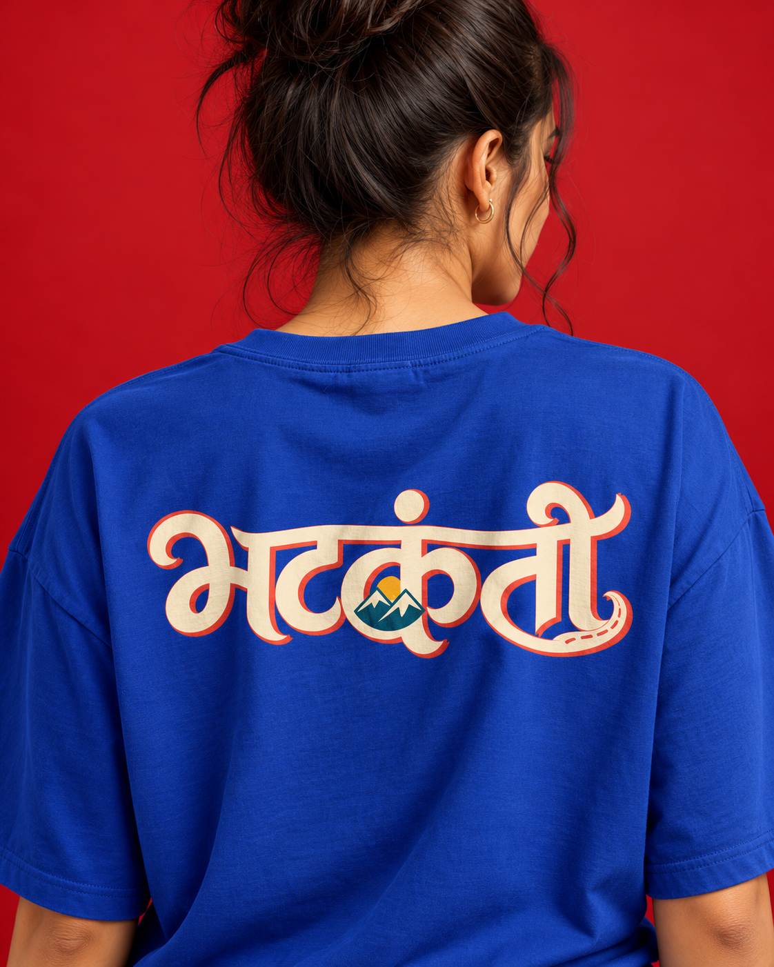 Bhatkanti women's blue oversized Marathi typography T-shirt close