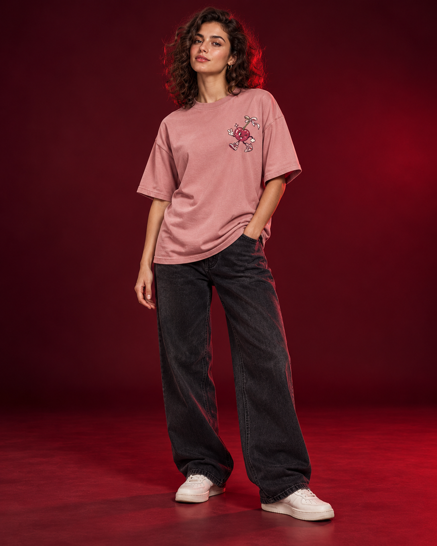 CHERRY ON THE RUN rose pink oversized T-shirt front view