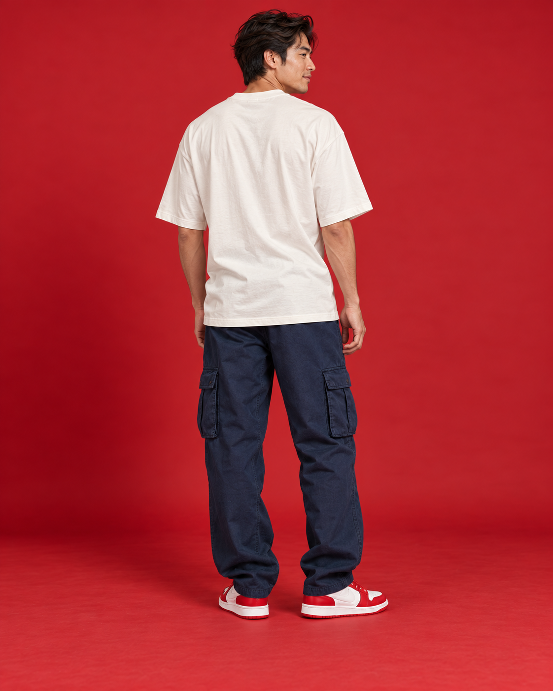 CITY FREQUENCY plain off-white oversized men's tee back