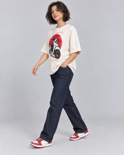 City Scooter Ride the Red women off-white oversized T-shirt side pose