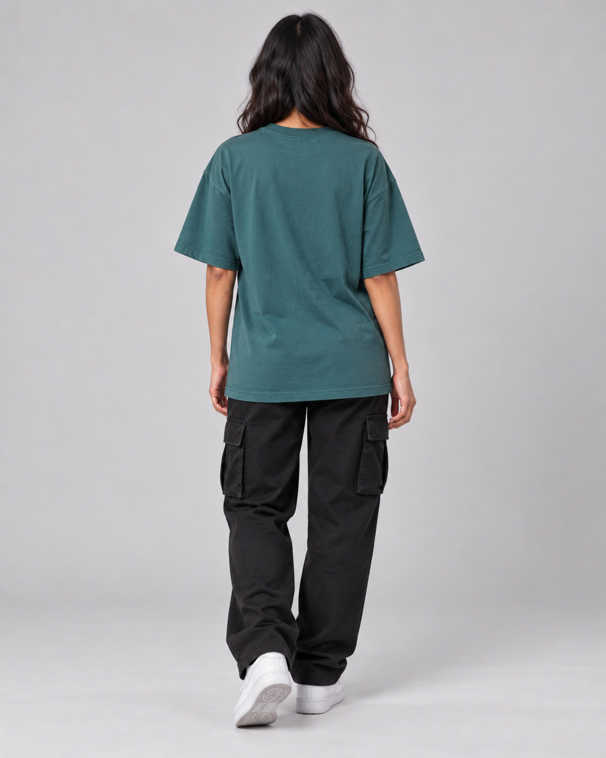 DRAMA DEPARTMENT WOMEN'S OVERSIZED T-SHIRT corrected natural straight back