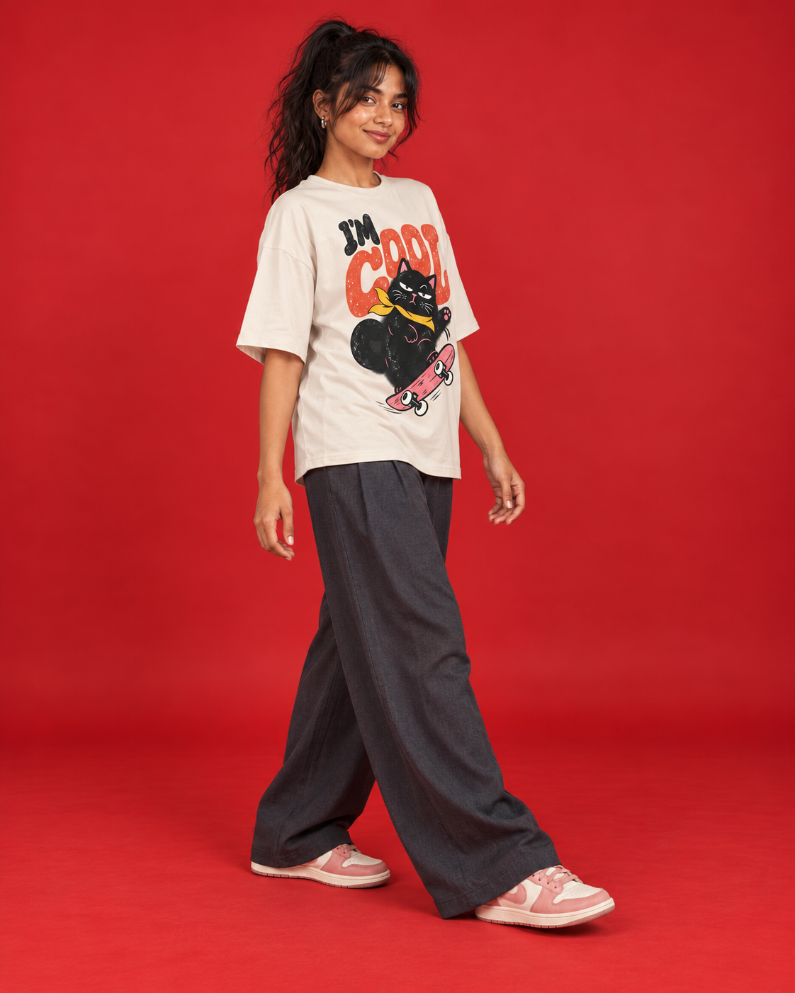 I'm Cool women's off-white tee three-quarter side view skateboard cat print