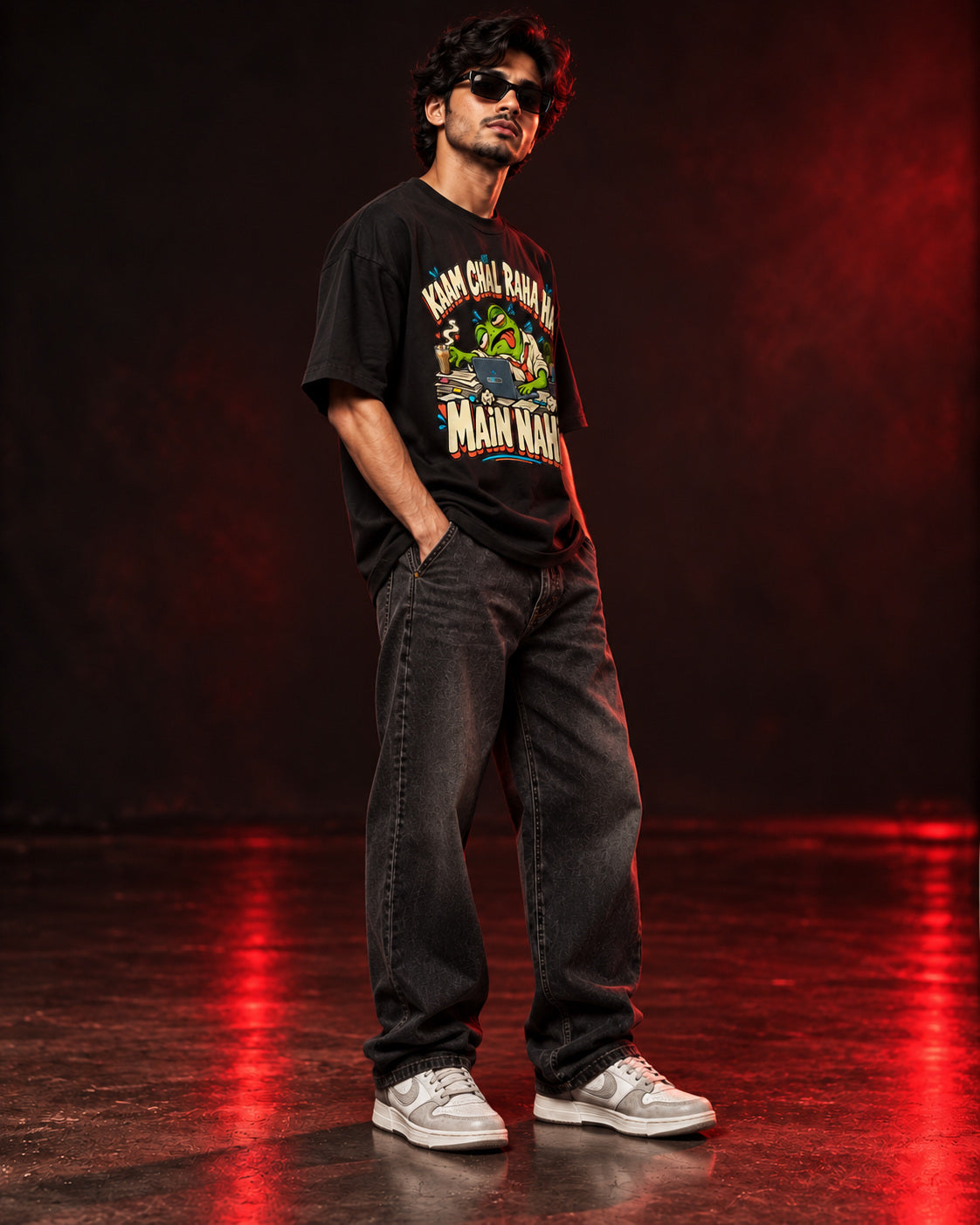 Three-quarter side view of frog graphic tee