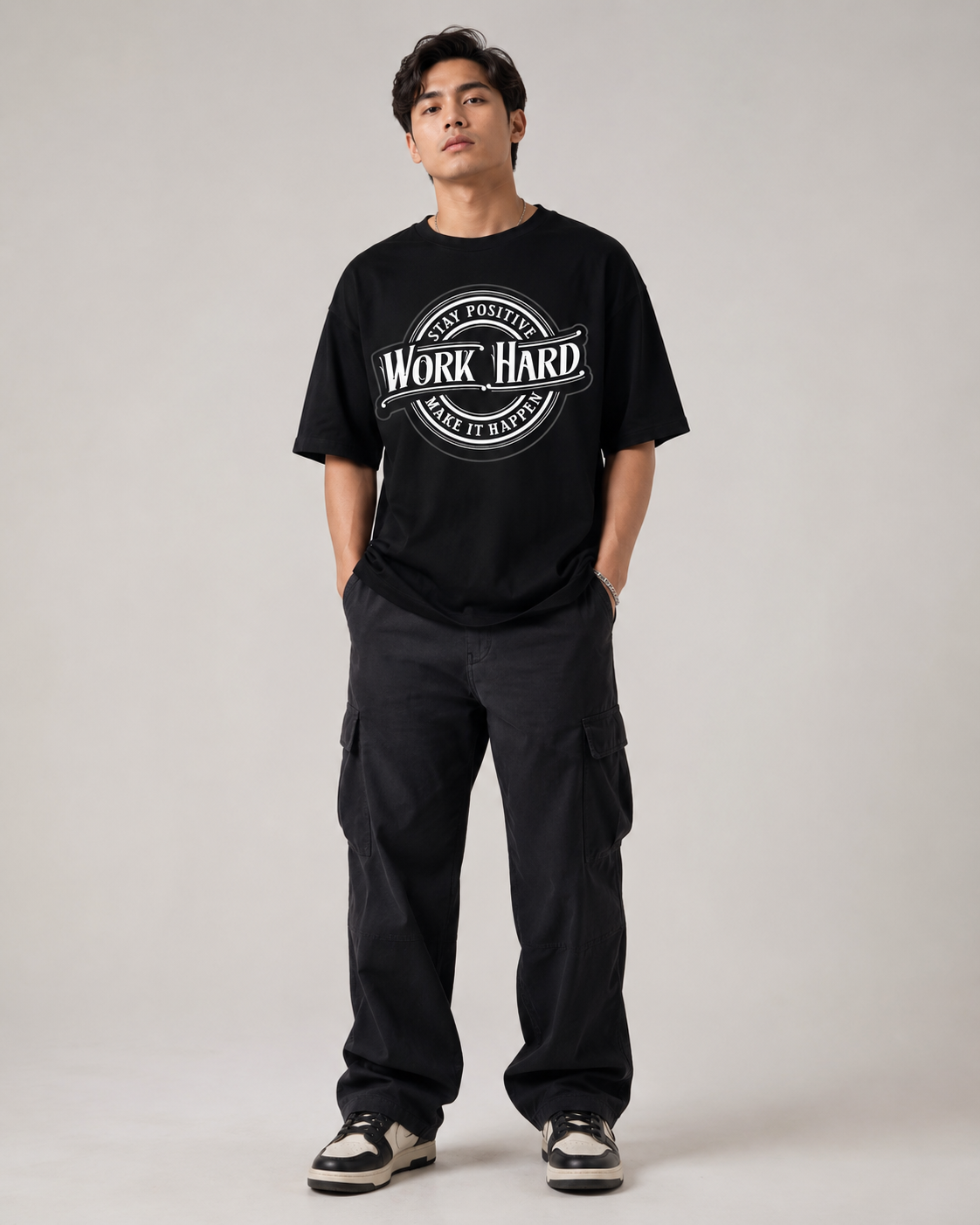 WORK HARD OVERSIZED T-SHIRT- BLACK