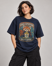 SNACK SUPERVISOR WOMEN'S OVERSIZED T-SHIRT in Navy – close-up