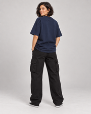 SNACK SUPERVISOR WOMEN'S OVERSIZED T-SHIRT in Navy – clean back