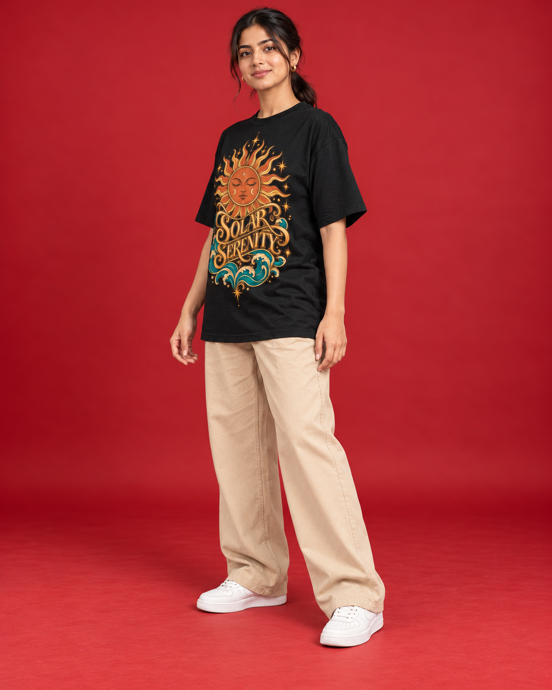 SOLAR SERENITY women's black oversized tee three-quarter side